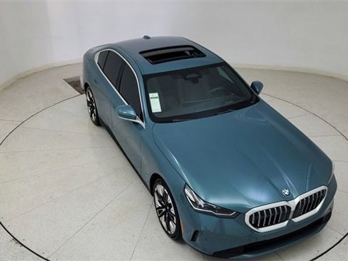 Used 2025 BMW 540i xDrive 540i xDrive image 75