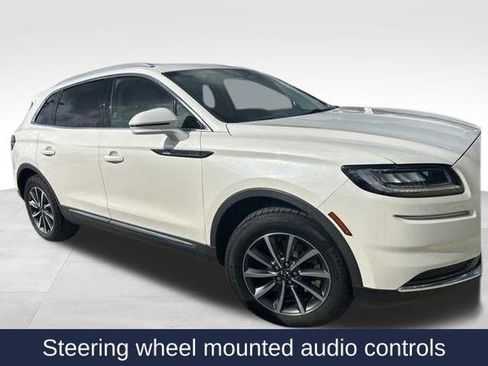 Used 2021 Lincoln Nautilus FWD image 9