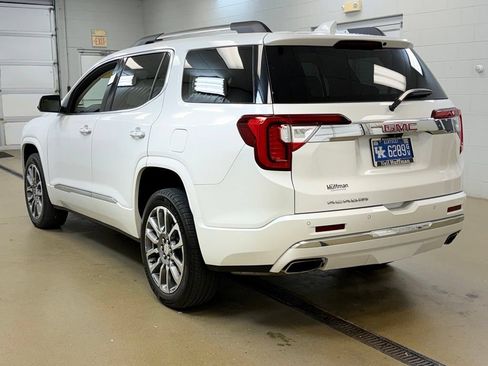 Used 2022 GMC Acadia Denali w/ Denali Ultimate Package FWD image 7