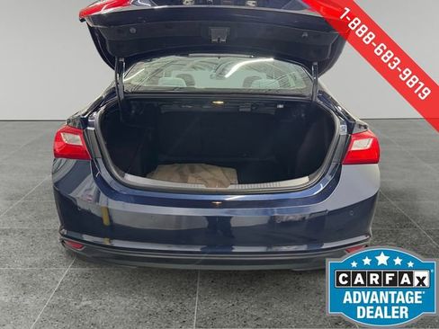 Used 2017 Chevrolet Malibu LT w/ Driver Confidence Package image 14