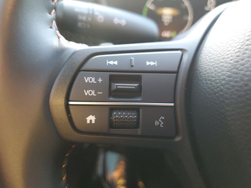 Certified 2025 Honda CR-V Sport-L image 29