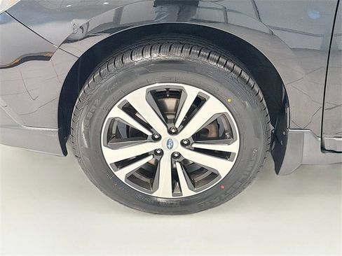 Used 2018 Subaru Outback 2.5i Limited w/ Popular Package #2 image 26