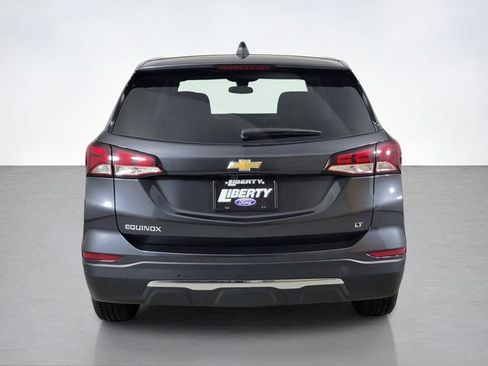 Used 2022 Chevrolet Equinox LT FWD image 4