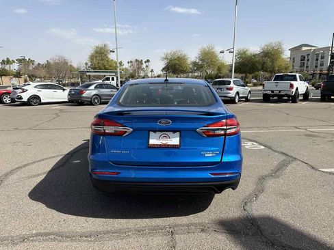 Used 2019 Ford Fusion Energi Titanium image 6