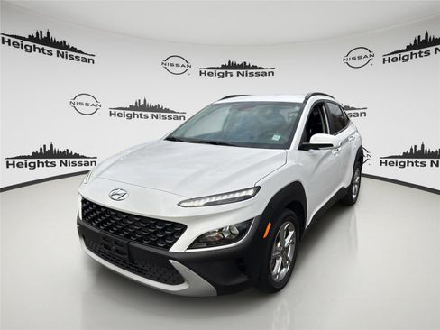 Used 2023 Hyundai Kona SEL w/ Cargo Package image 3