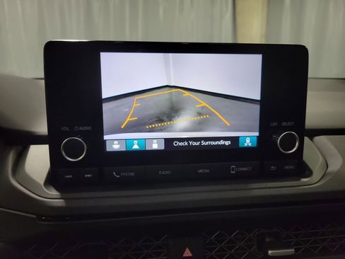 Used 2025 Honda Accord SE image 17