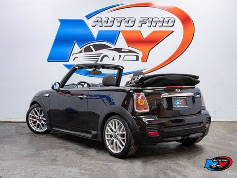 Used 2009 MINI Cooper John Cooper Works image 3