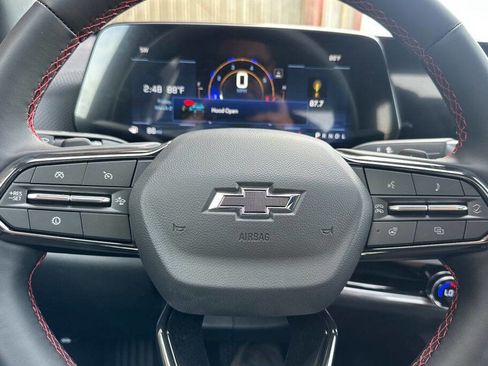 New 2026 Chevrolet Equinox RS image 24