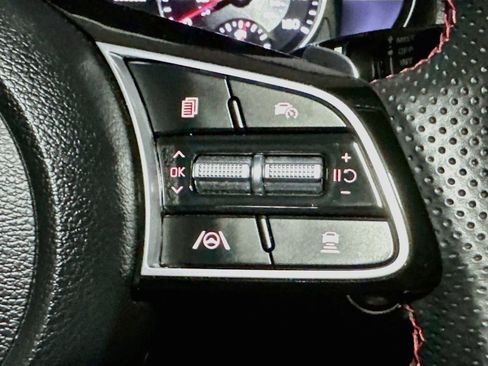 Used 2024 Kia Forte GT w/ GT2 Package image 33