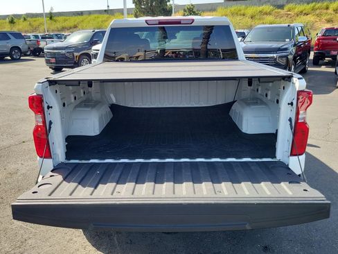 Used 2023 Chevrolet Silverado 1500 Custom Trail Boss w/ LPO, Dark Essentials Package AWD/4WD image 19