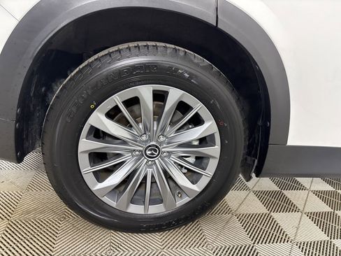 Used 2024 MAZDA CX-90 3.3 Turbo w/ Preferred Plus image 32