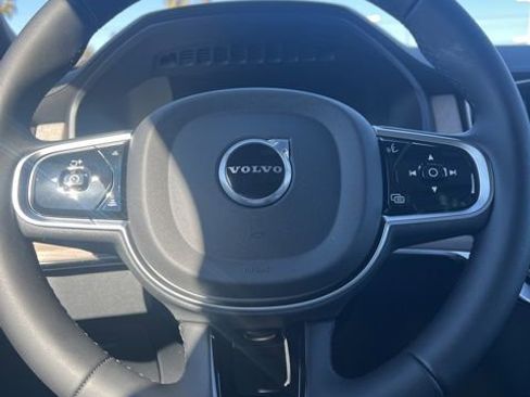 New 2026 Volvo XC90 B6 Plus w/ Protection Package Premier image 12