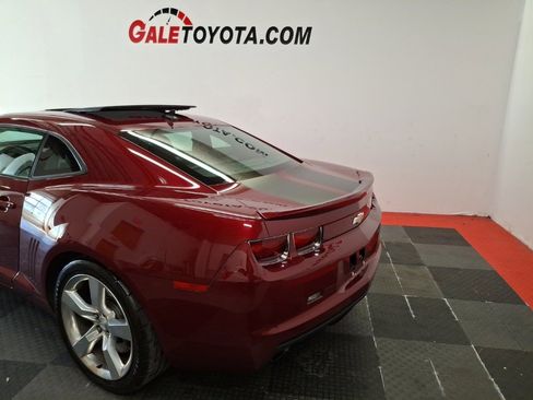 Used 2010 Chevrolet Camaro SS w/ RS Package image 5