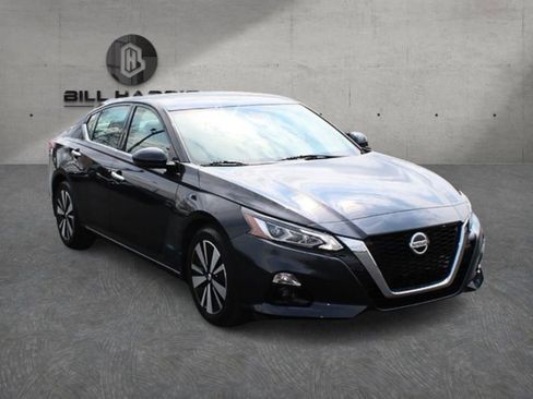 Used 2021 Nissan Altima 2.5 SL image 2