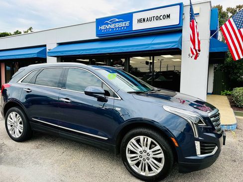 Used 2018 Cadillac XT5 Premium Luxury AWD/4WD image 11