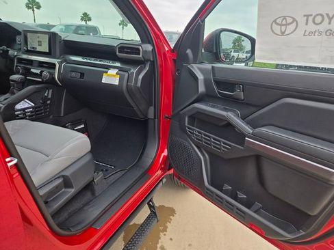 New 2026 Toyota Tacoma SR5 AWD/4WD image 21