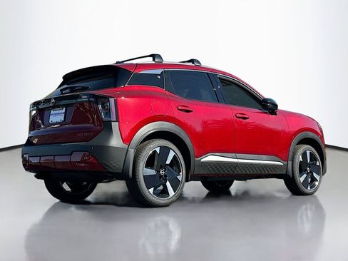 New 2026 Nissan Kicks SR w/ Cold Weather Package image 2
