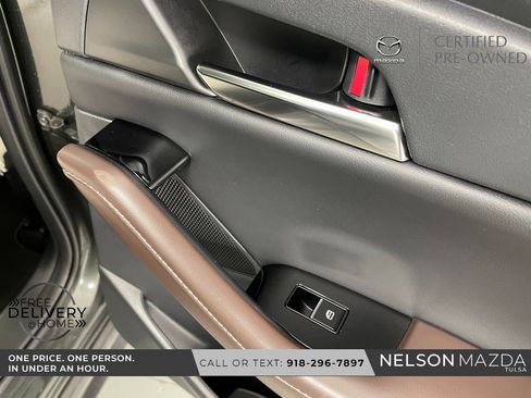 Certified 2025 MAZDA CX-30 AWD 2.5 S w/ Premium Package image 40