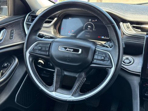 Certified 2021 Jeep Grand Cherokee L Limited AWD/4WD image 23