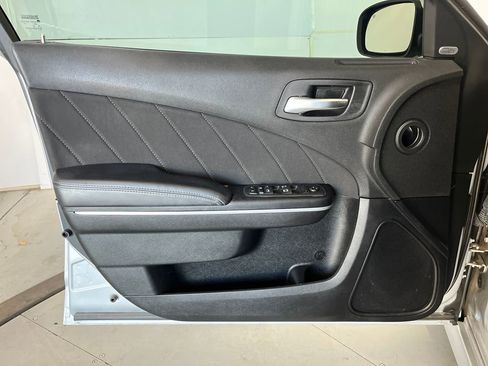 Used 2022 Dodge Charger R/T image 27