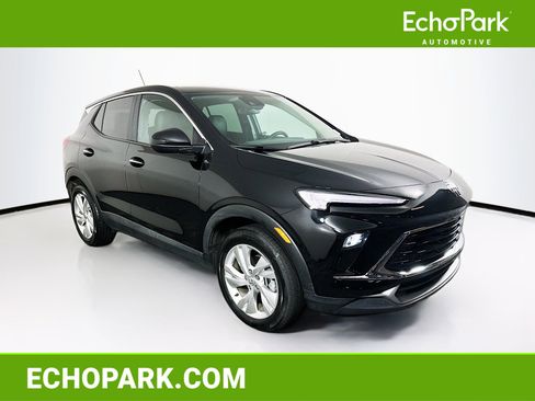 Used 2025 Buick Encore GX Preferred FWD image 1