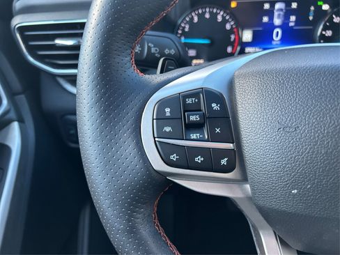 Used 2022 Ford Explorer Timberline image 32