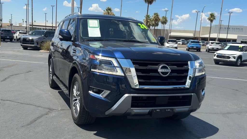 Used 2024 Nissan Armada SL w/ Captain's Chairs Package AWD/4WD image 4