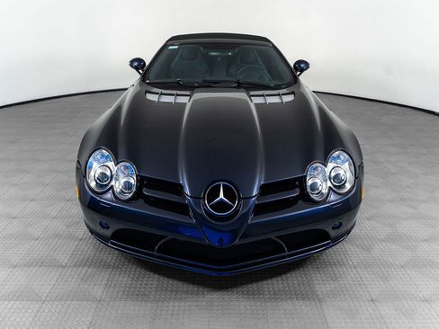 Used 2008 Mercedes-Benz SLR image 14