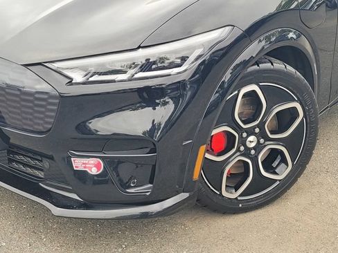 Certified 2022 Ford Mustang Mach-E GT AWD/4WD image 9