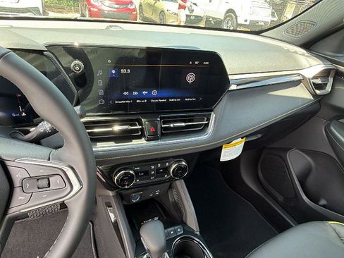 New 2026 Chevrolet TrailBlazer ACTIV w/ Convenience Package FWD image 23