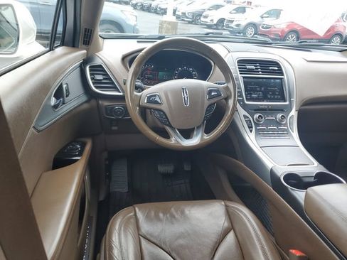 Used 2016 Lincoln MKX Reserve AWD/4WD image 11