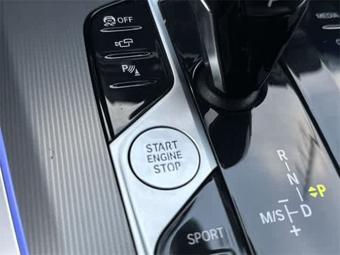 Used 2022 BMW X5 xDrive40i image 11