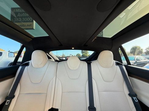 Used 2023 Tesla Model X image 20