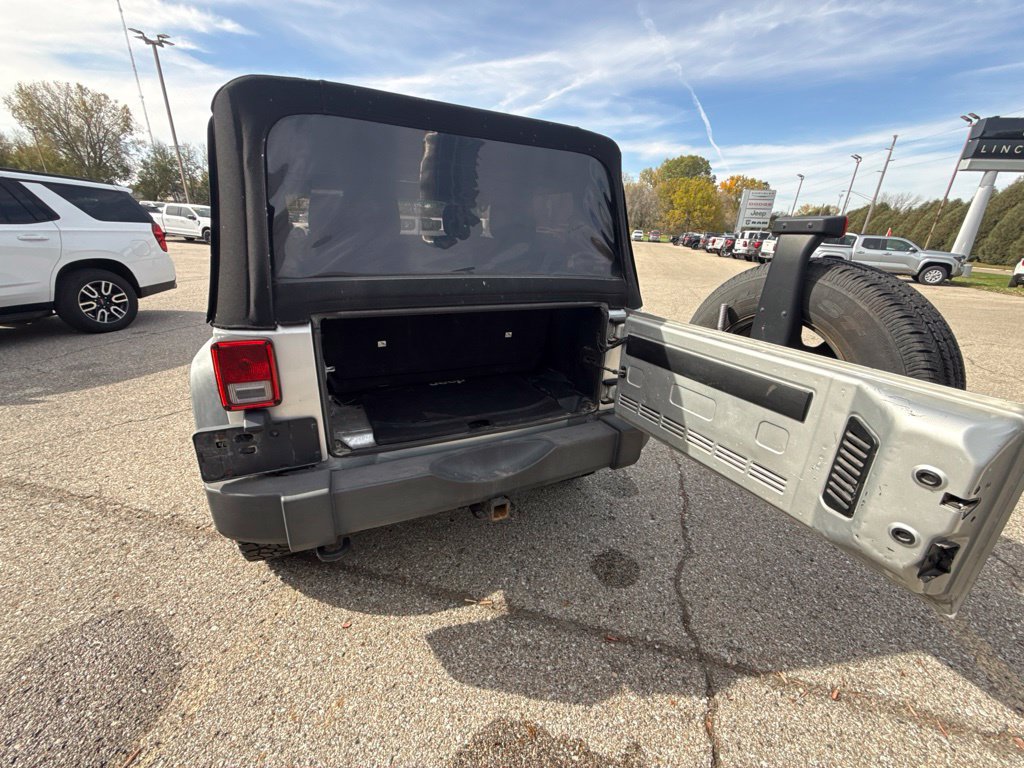 Used 2012 Jeep Wrangler Sport w/ Connectivity Group AWD/4WD image 9