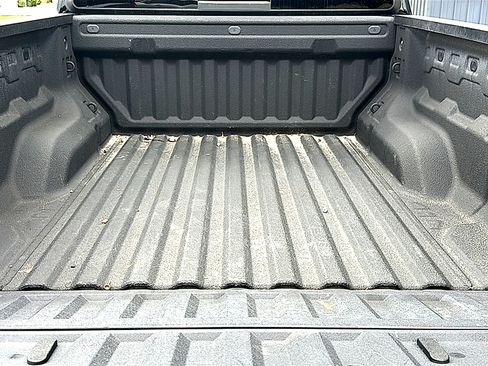 Used 2023 Chevrolet Colorado Trail Boss w/ Technology Package AWD/4WD image 22