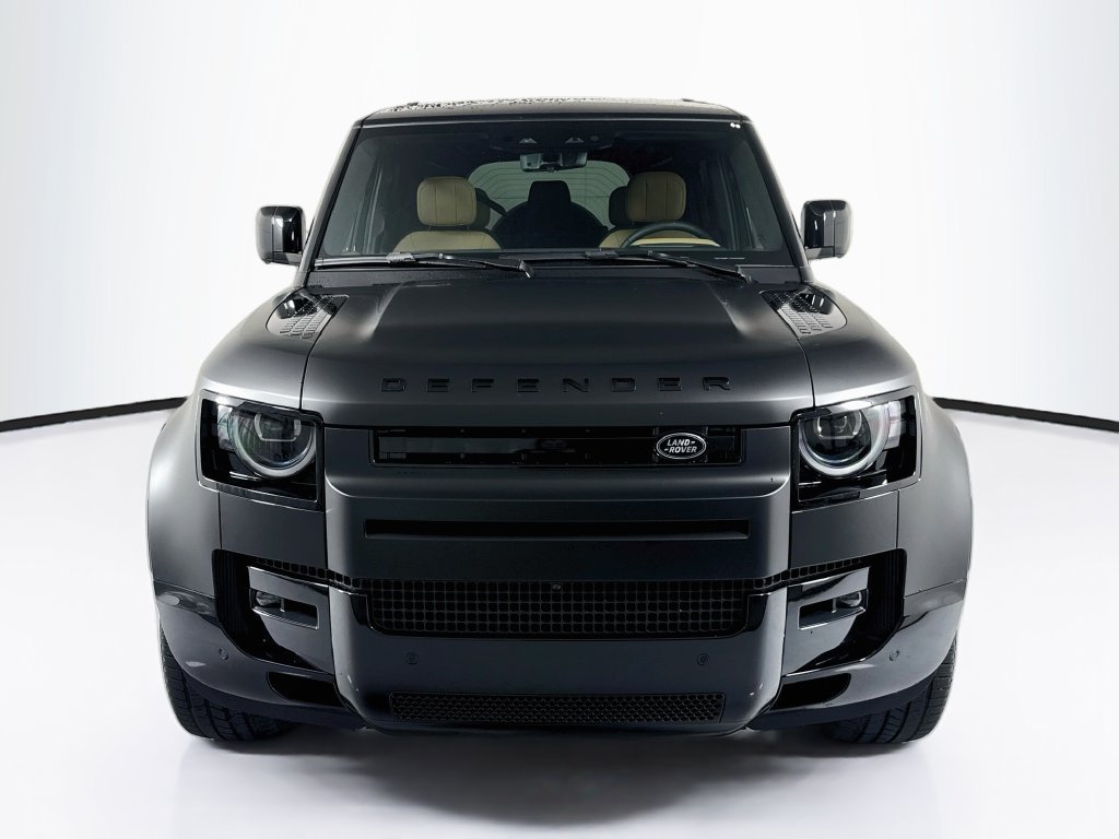 New 2026 Land Rover Defender 110 X AWD/4WD image 2