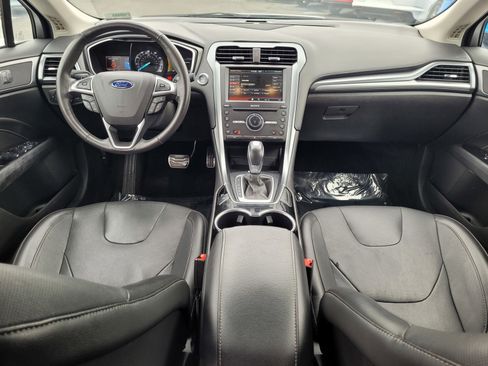 Used 2016 Ford Fusion Titanium image 14
