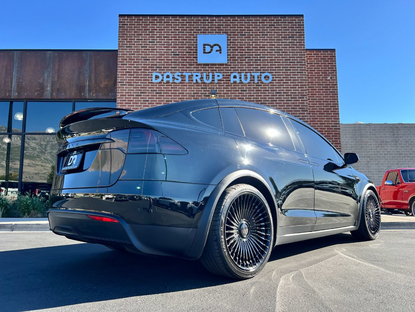 Used 2023 Tesla Model X AWD/4WD image 6