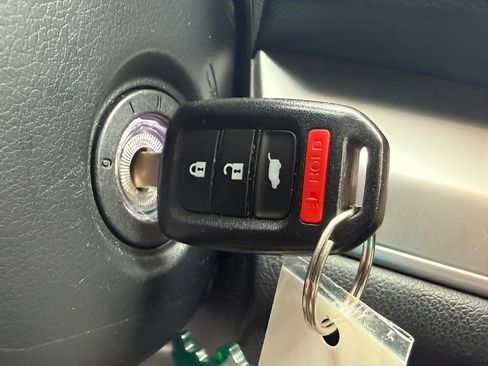 Used 2016 Honda CR-V SE image 26