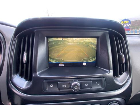 Used 2019 Chevrolet Colorado W/T w/ WT Convenience Package image 16