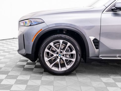 Used 2024 BMW X5 xDrive40i w/ Premium Package AWD/4WD image 37