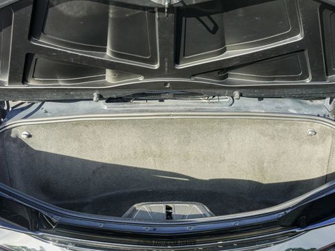 Used 2023 Chevrolet Corvette Stingray Premium Conv w/ Z51 Performance Package image 64