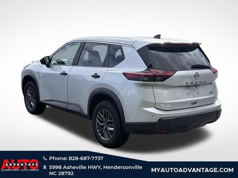 Used 2024 Nissan Rogue S AWD/4WD image 4