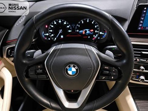 Used 2019 BMW 530i w/ Convenience Package RWD image 14