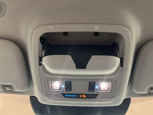 Used 2021 Ford Explorer XLT w/ Equipment Group 202A image 34