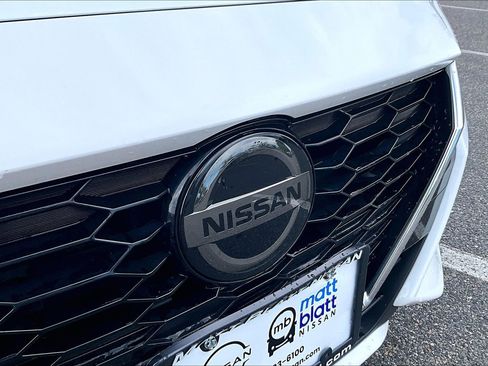 Used 2022 Nissan Sentra SV w/ All-Weather Package FWD image 29
