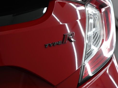 Used 2020 Honda Civic Type R image 18