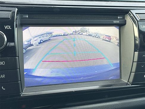 Used 2015 Toyota Corolla S image 27