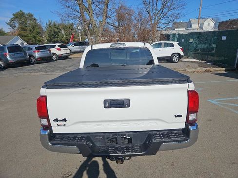 Used 2023 Toyota Tacoma SR5 w/ SX Package image 4