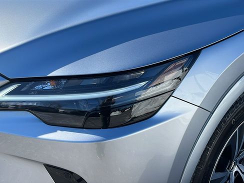 Used 2023 Lexus RX 350 Premium image 4